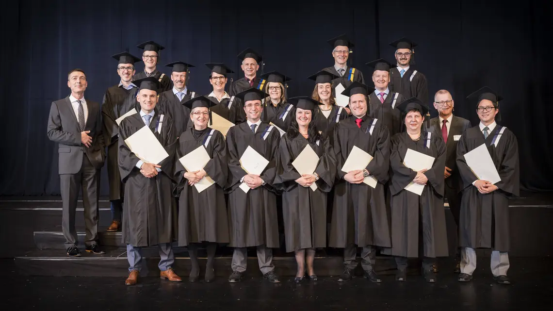 Foto Absolvent/innen EMBA-Studium 2019