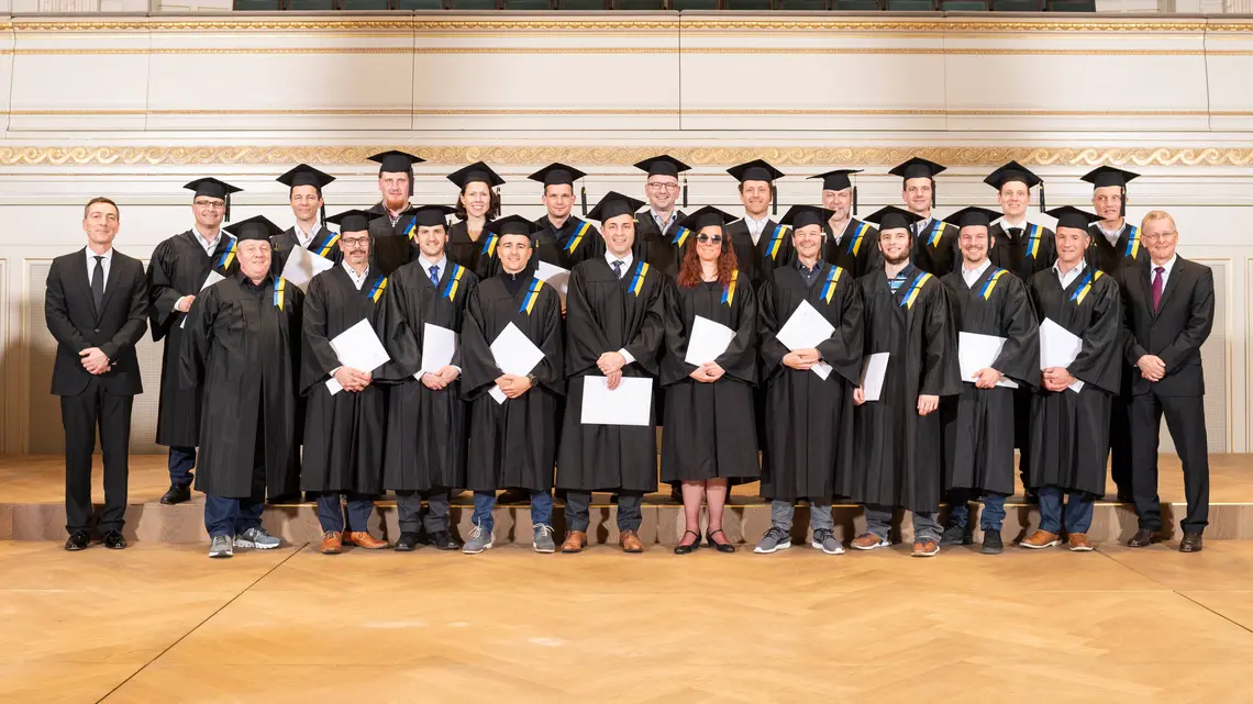 Foto Absolvent/innen EMBA-Studium 2020