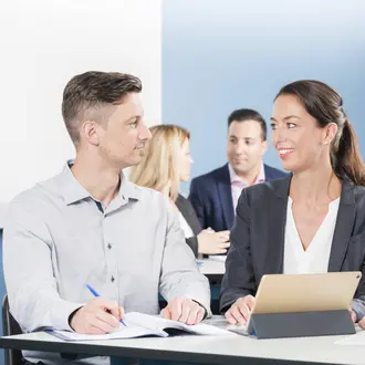 Master of Advanced Studies (MAS)-Studierende an der Privaten Hochschule für Wirtschaft Bern