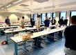 Klassenzimmer mit Studierenden an ihrem ersten Unterrichtstag
